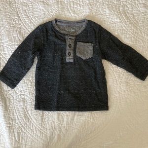 Cat & Jack Long sleeve shirt